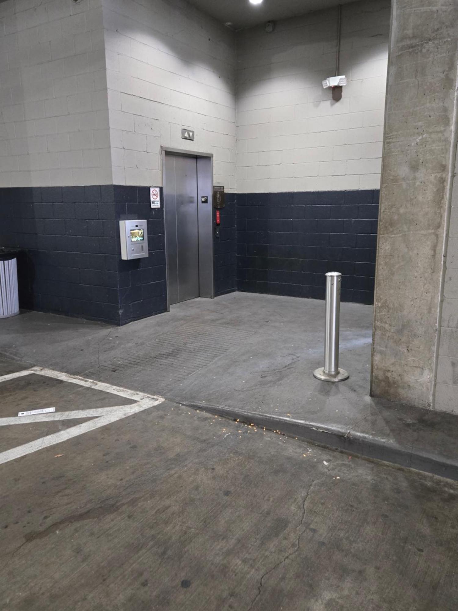 Downtown 2bd Free Parking Appartamento
